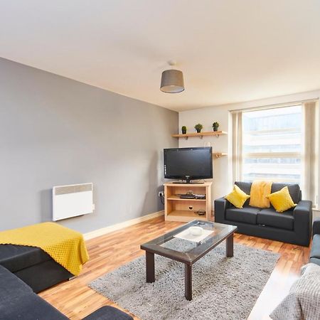 Stylish Manchester Gem - Sleeps 10! Εξωτερικό φωτογραφία