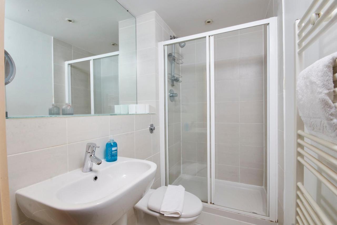 Stylish Manchester Gem - Sleeps 10! Εξωτερικό φωτογραφία